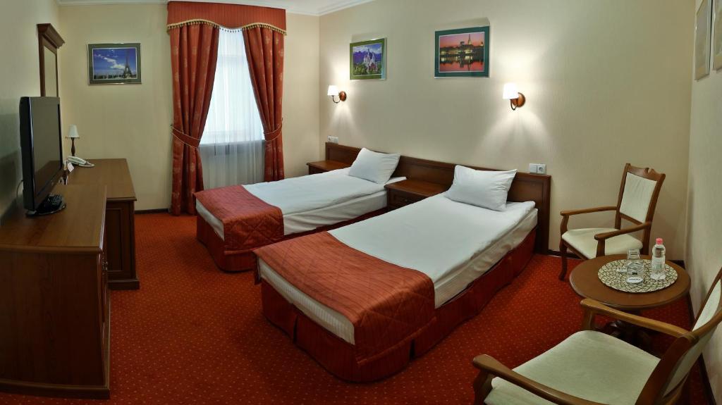 Hotel Ukraine Rivne Szoba fotó
